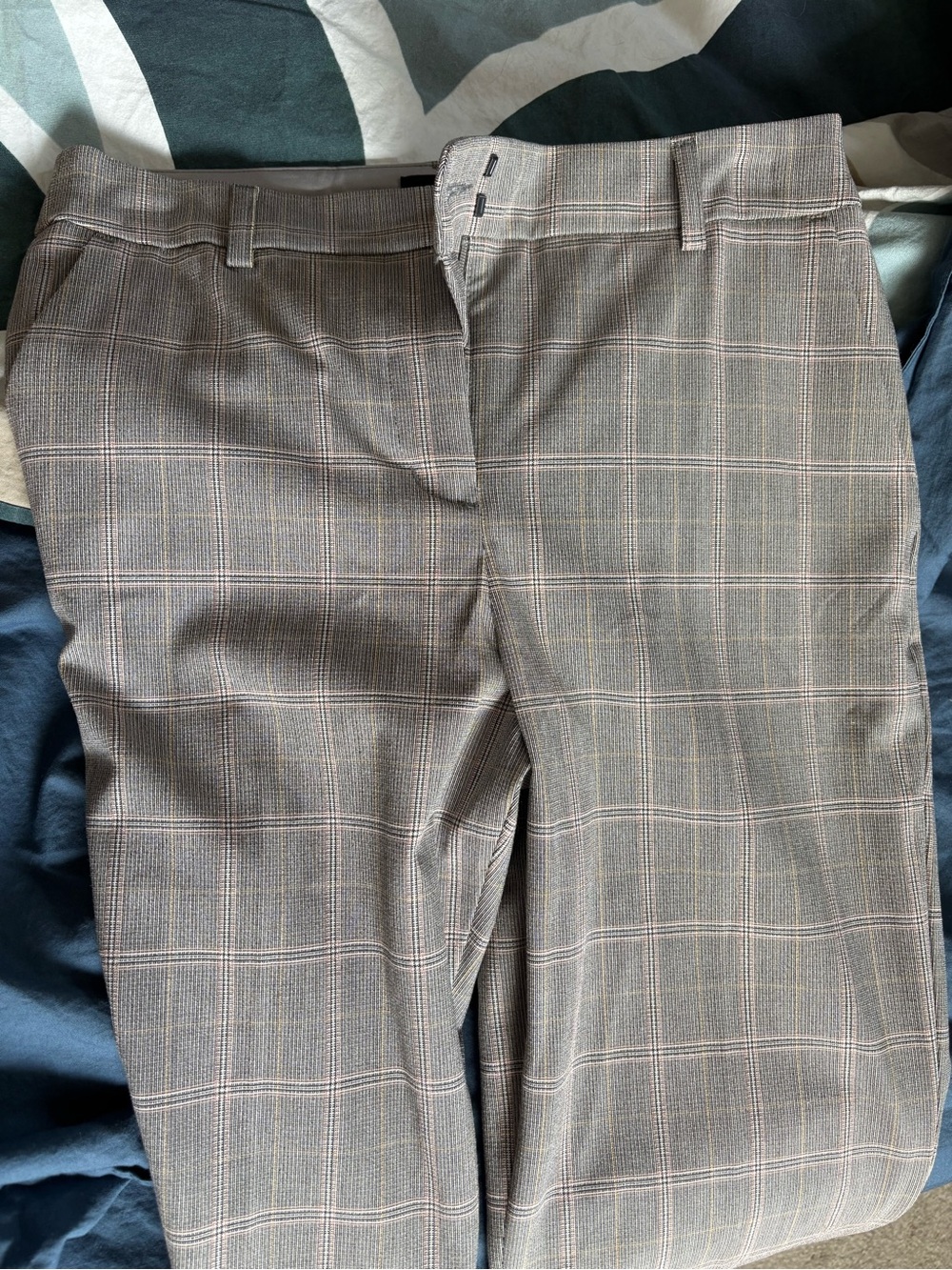 Express Women's Gray Plaid Boot Cut Dress Pants NWOT